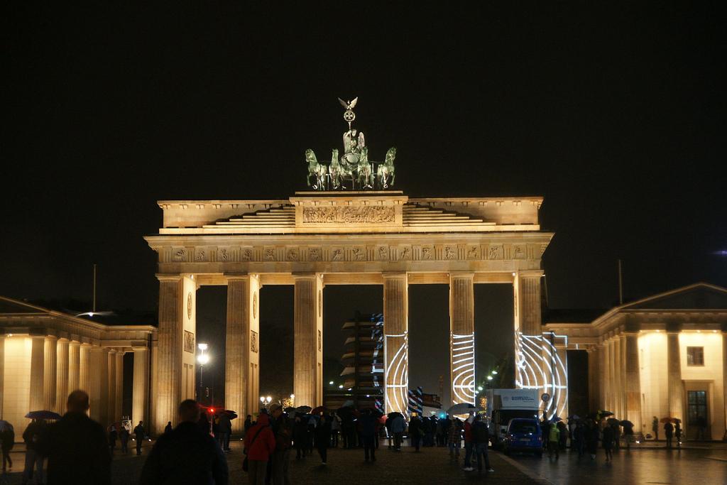 Brandenburg Gate (Brandenburger Tor)